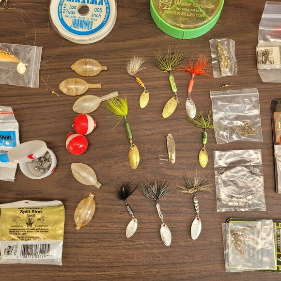 Old Pal 1050 Vintage Fishing Tackle Box With Assorted Gear & Accessories - Picture 4 of 10